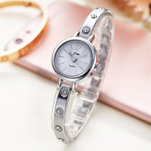 Load image into Gallery viewer, METAL BRACELET CLOCK