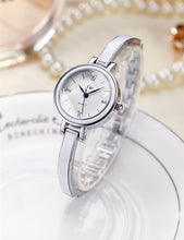 Load image into Gallery viewer, METAL BRACELET CLOCK