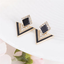 Load image into Gallery viewer, Geometric Black Earring's