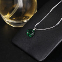 Load image into Gallery viewer, Simple Water Drop Design Crystal Pendant Necklace